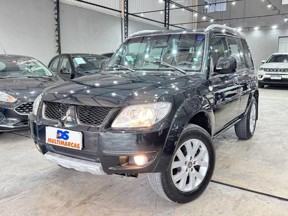 MITSUBISHI PAJERO TR4 2.0 4X4 16V FLEX 4P MANUAL MITSUBISHI PAJERO TR4 2.0 4X4 16V FLEX 4P MANUAL